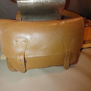 Vintage ASOS Tan Leather Crossbody Bag With Adjustable Strap Zipper Pocket India